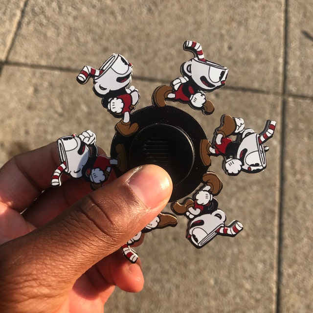 Laser Cut Head Animated Spinner