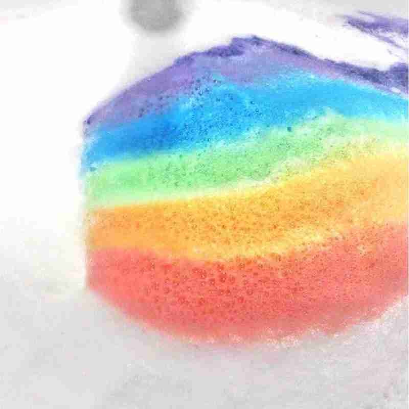 Ball Star Moon Cloud Rainbow Bath Bomb